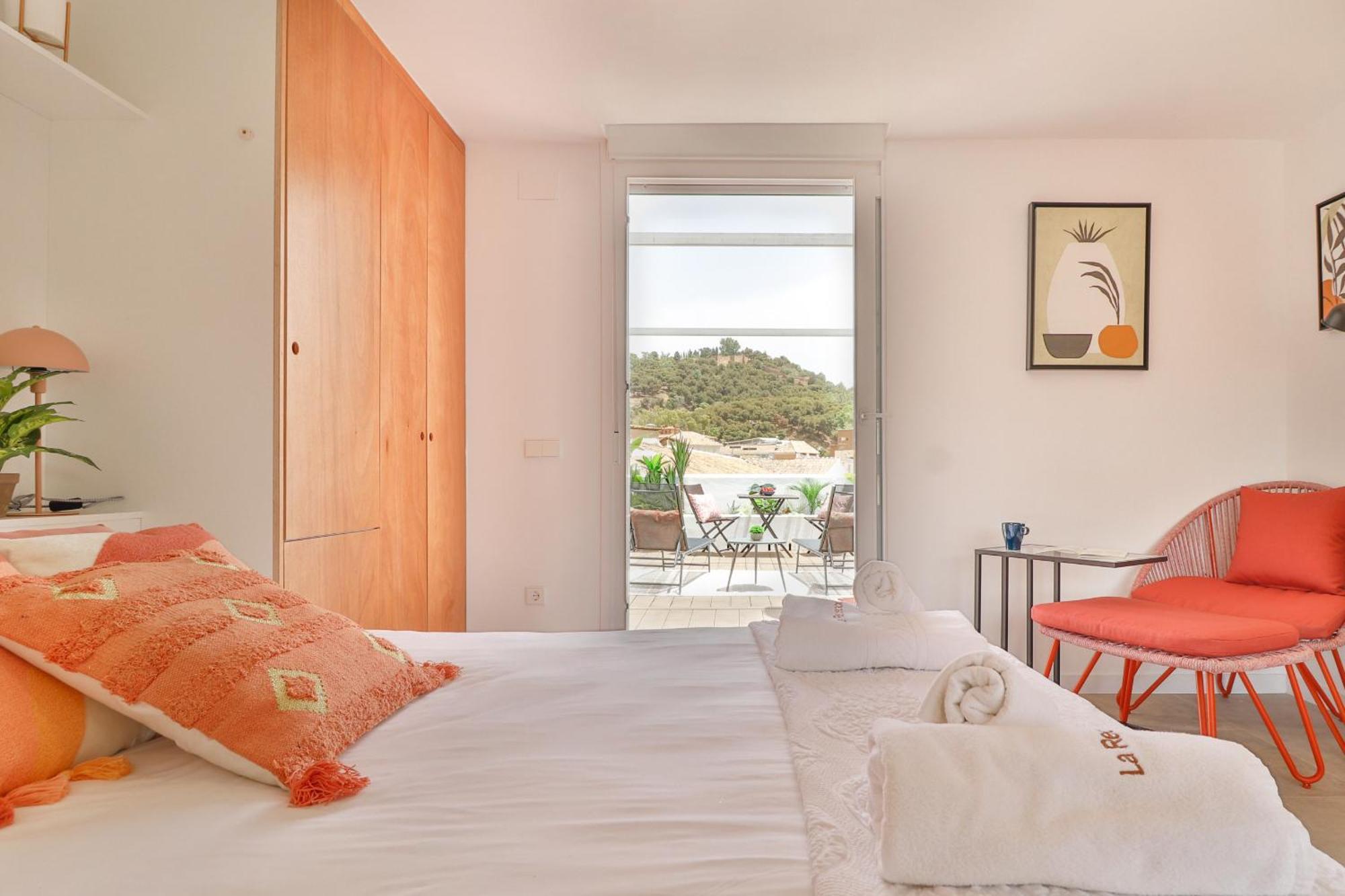 Апартаменты C83 Cosy Penthouse With Terrace Old Town Малага Экстерьер фото